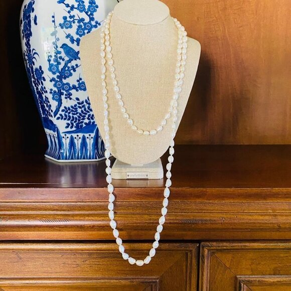 Vintage Freshwater Pearls Natural Classic Pearls Long Necklace 58" - Picture 3 of 6